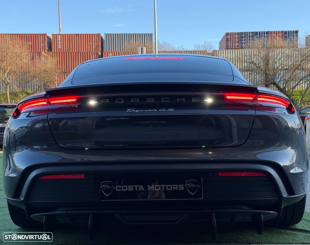Porsche Taycan 4S Bateria Performance Plus - 6
