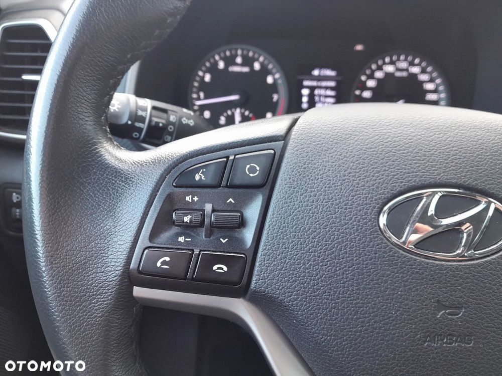 Hyundai Tucson 1.6 GDI BlueDrive Comfort 2WD - 16