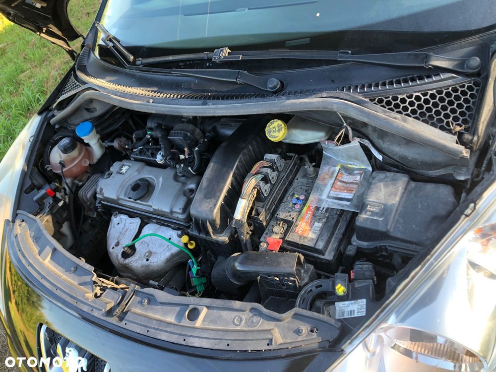 Peugeot 207 1.4 Presence - 12
