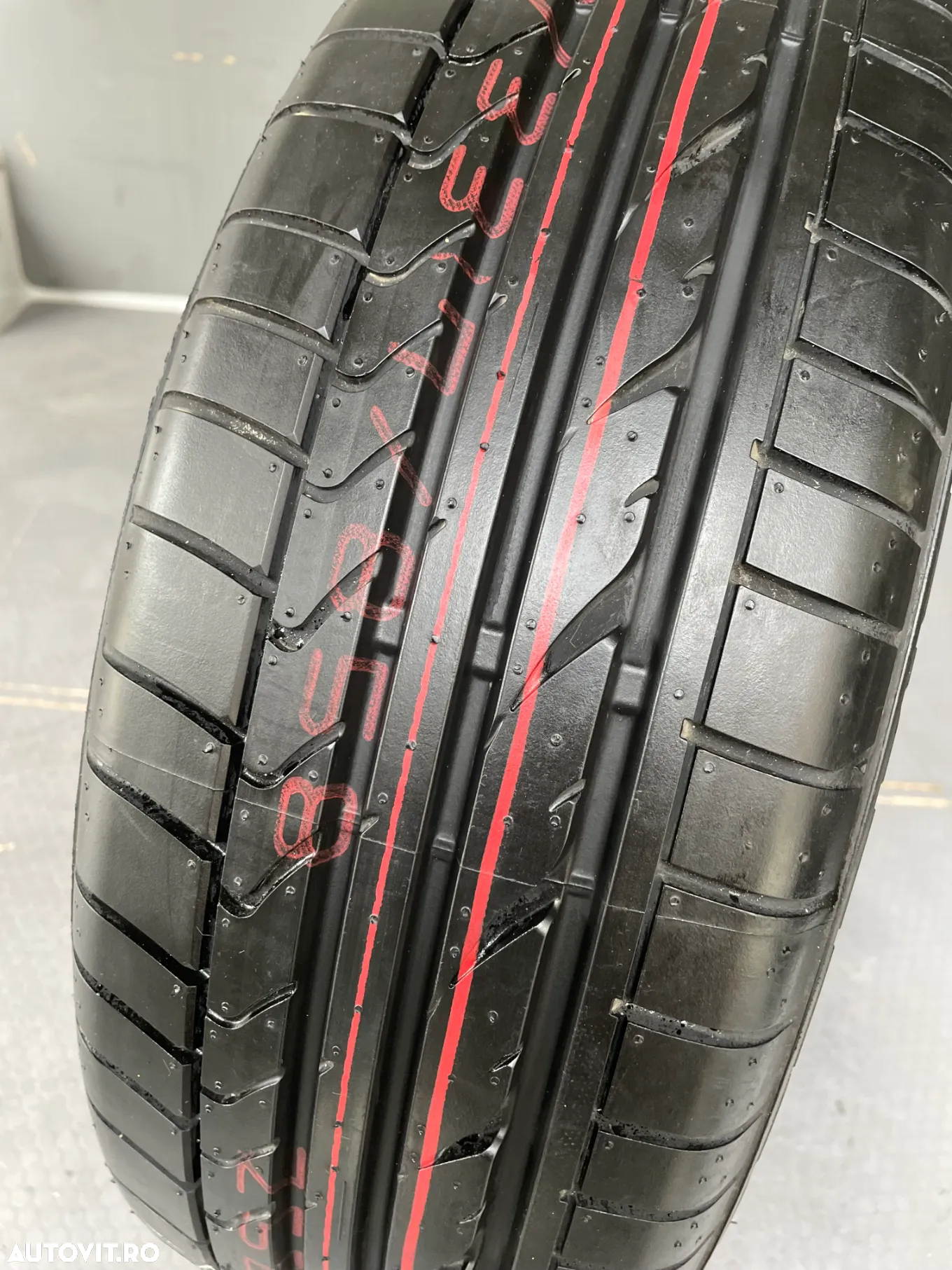 Anvelope noi vara Bridgestone 175/55 R15 BRIDGESTONE Potenza RE050 77V - 2