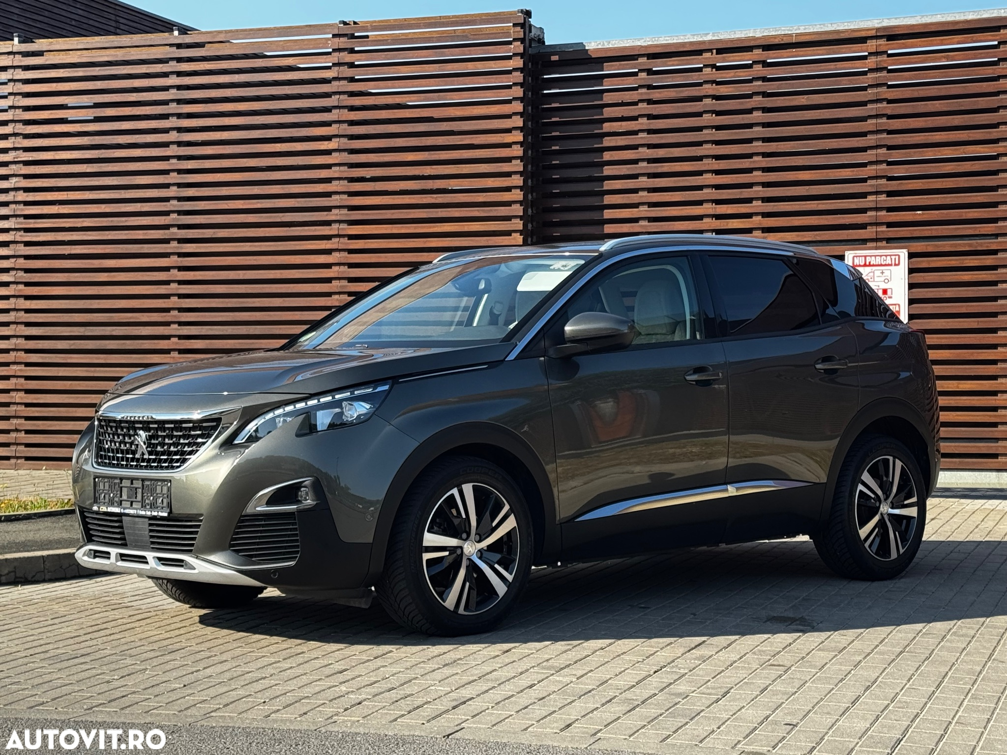 Peugeot 3008 1.5 BlueHDI 130 EAT8 Allure Pack - 8
