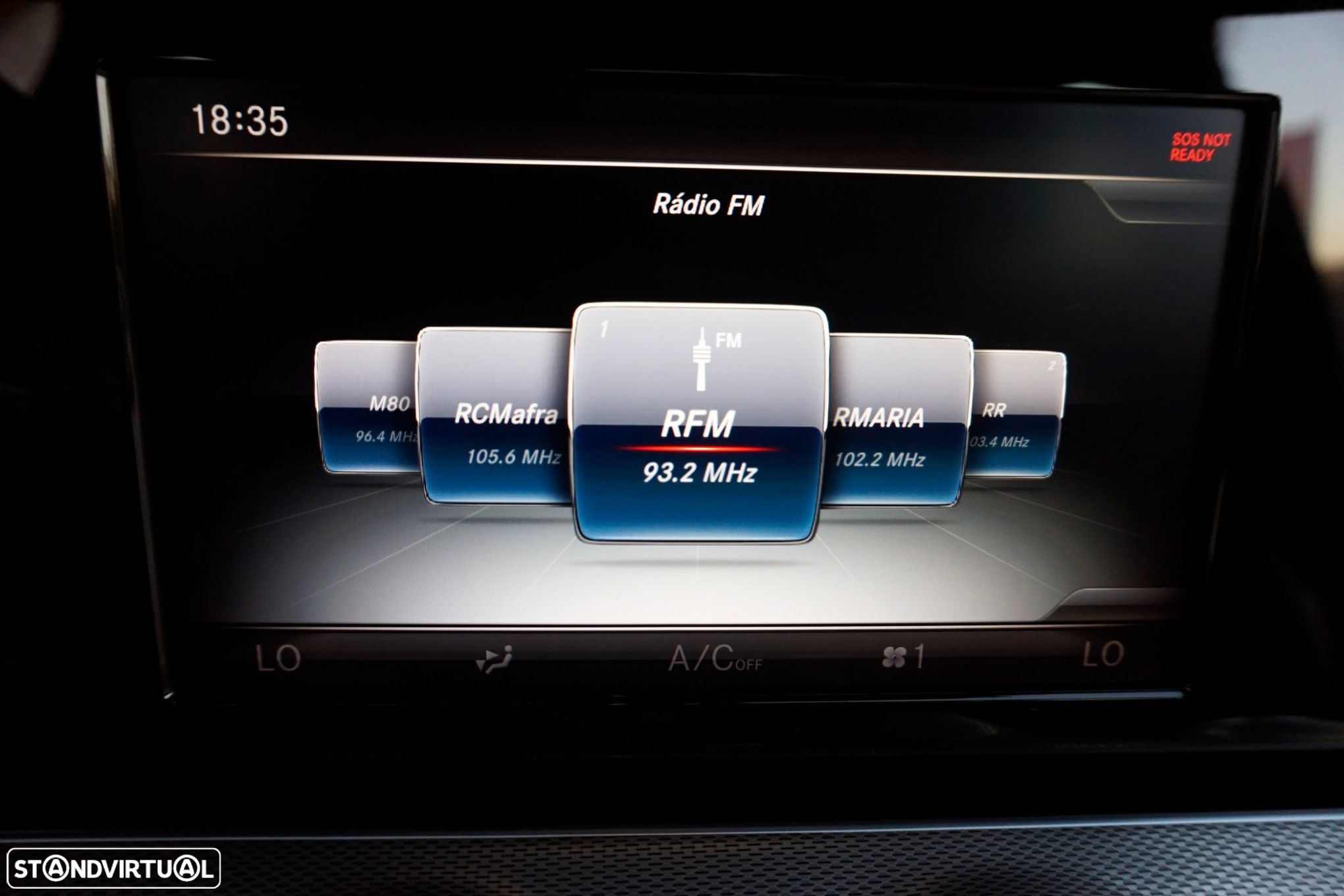 Mercedes-Benz E 220 d AMG designo - 23