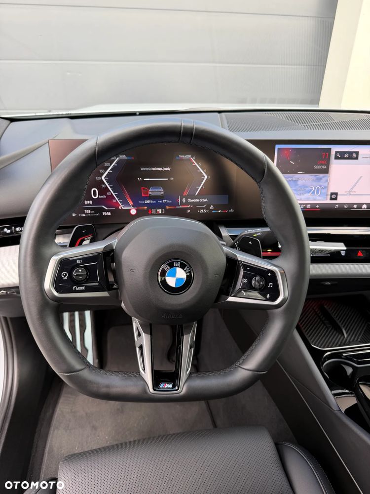 BMW Seria 5 520d mHEV - 27