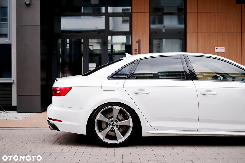 Audi S4 Limousine - 6