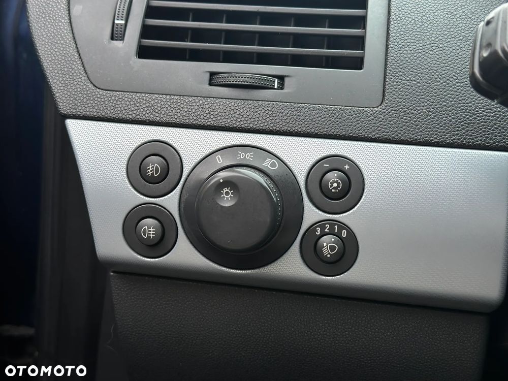 Opel Astra - 15