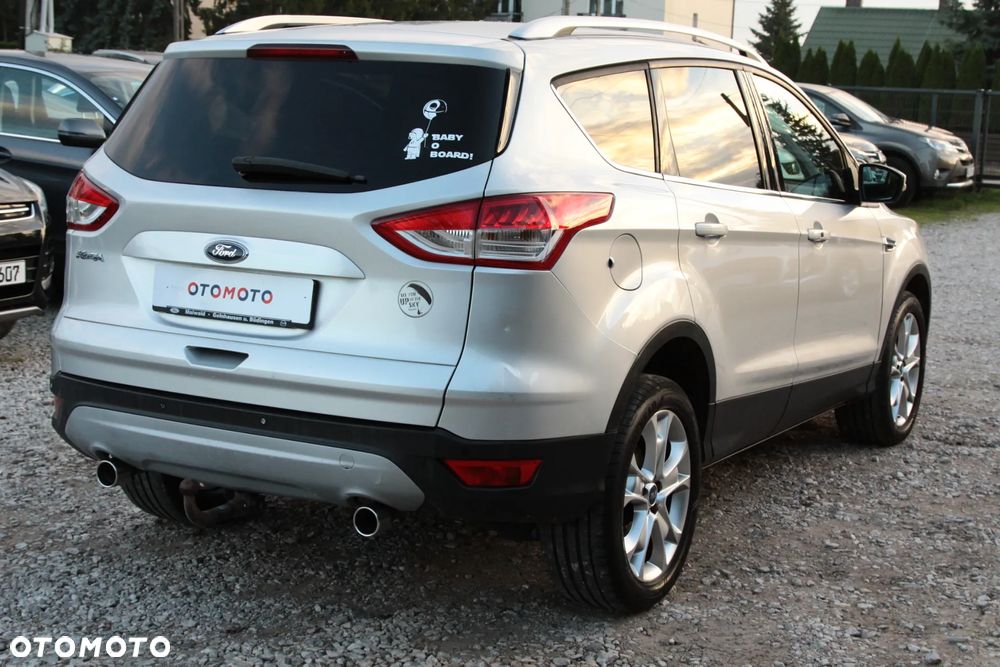 Ford Kuga 2.0 TDCi 4x4 Titanium - 14