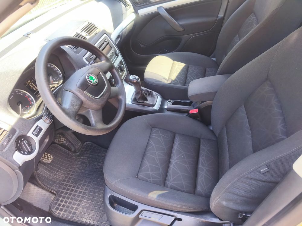 Skoda Octavia 1.6 TDI DPF FAMILY 4x4 - 10
