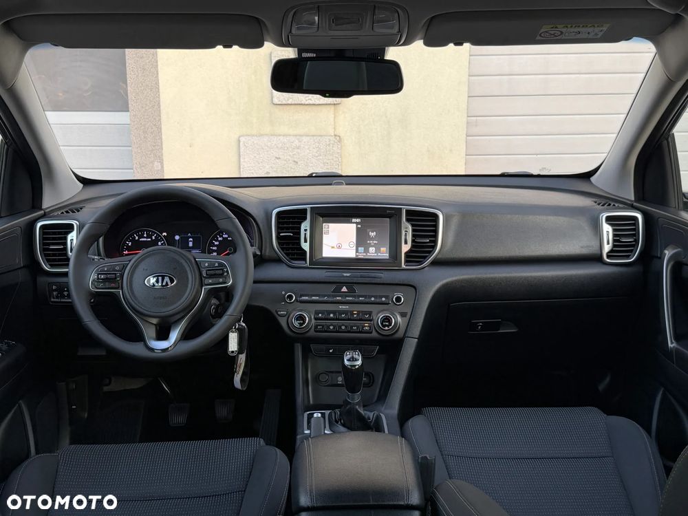 Kia Sportage 1.6 GDI L 2WD - 18