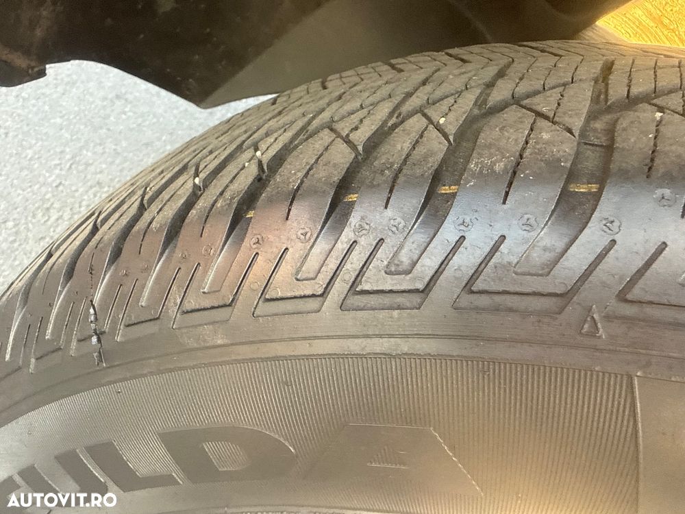 Dacia Duster 1.5 dCi 4x2 Laureate - 17