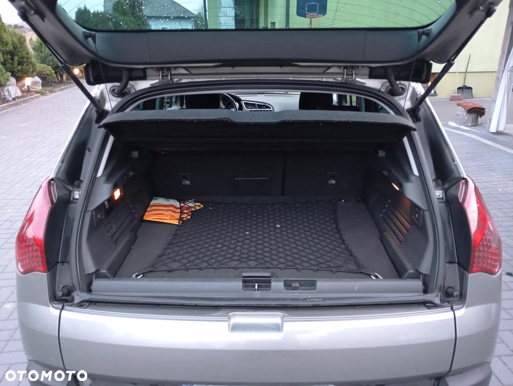 Peugeot 3008 120 VTi Style - 9
