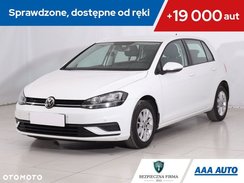 Volkswagen Golf - 2