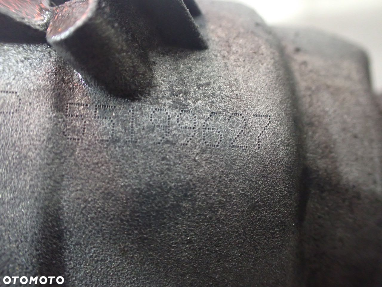 PODSTAWA FILTRA OLEJU OPEL ZAFIRA B  55199627  5989070231 - 3