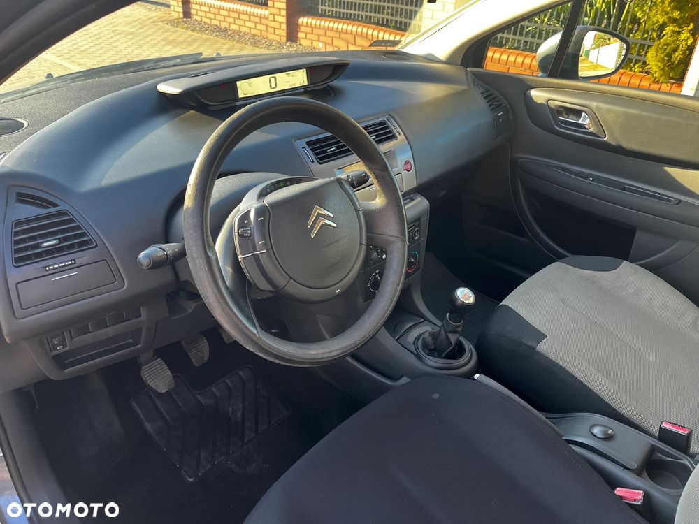 Citroën C4 1.6 HDi Equilibre - 5