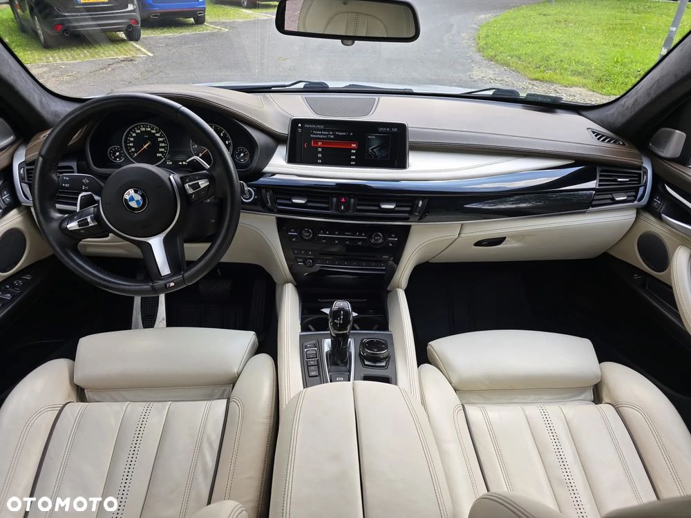 BMW X6 xDrive50i - 14