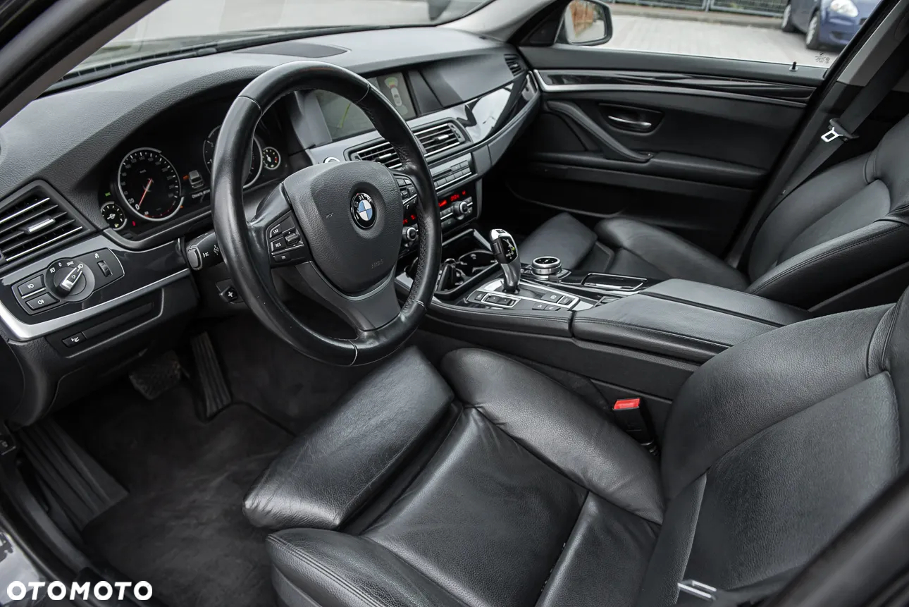 BMW Seria 5 535d Luxury Line - 15