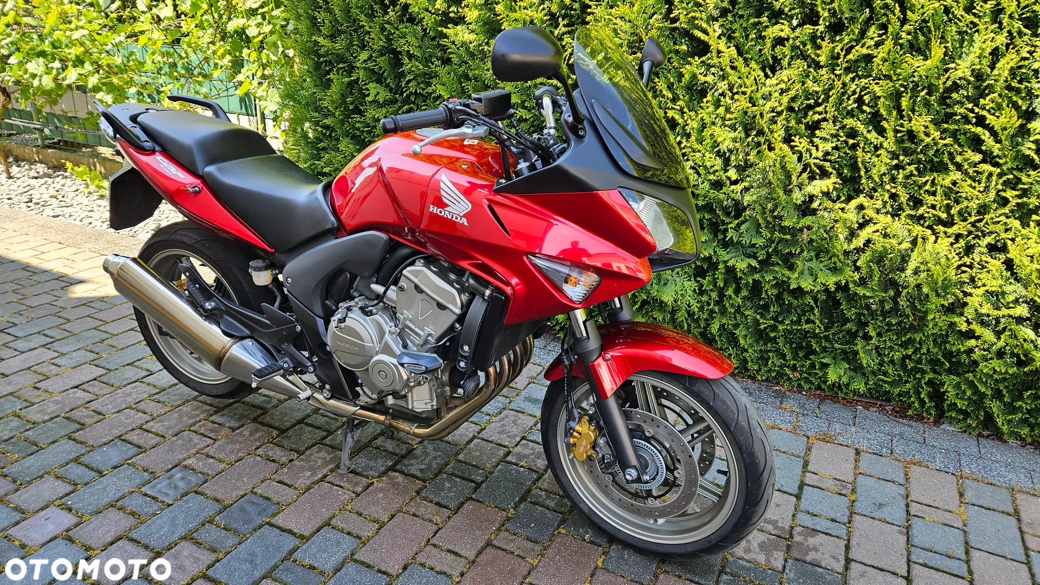 Honda CBF - 2
