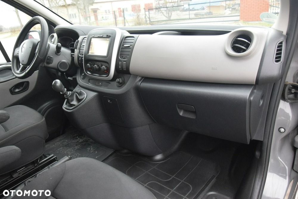 Renault Trafic ENERGY Combi Expression - 29