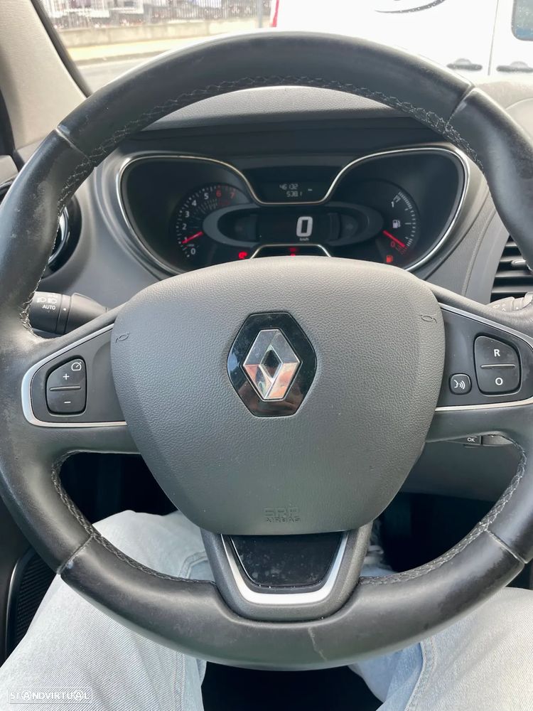 Renault Captur 1.3 TCe Exclusive - 4