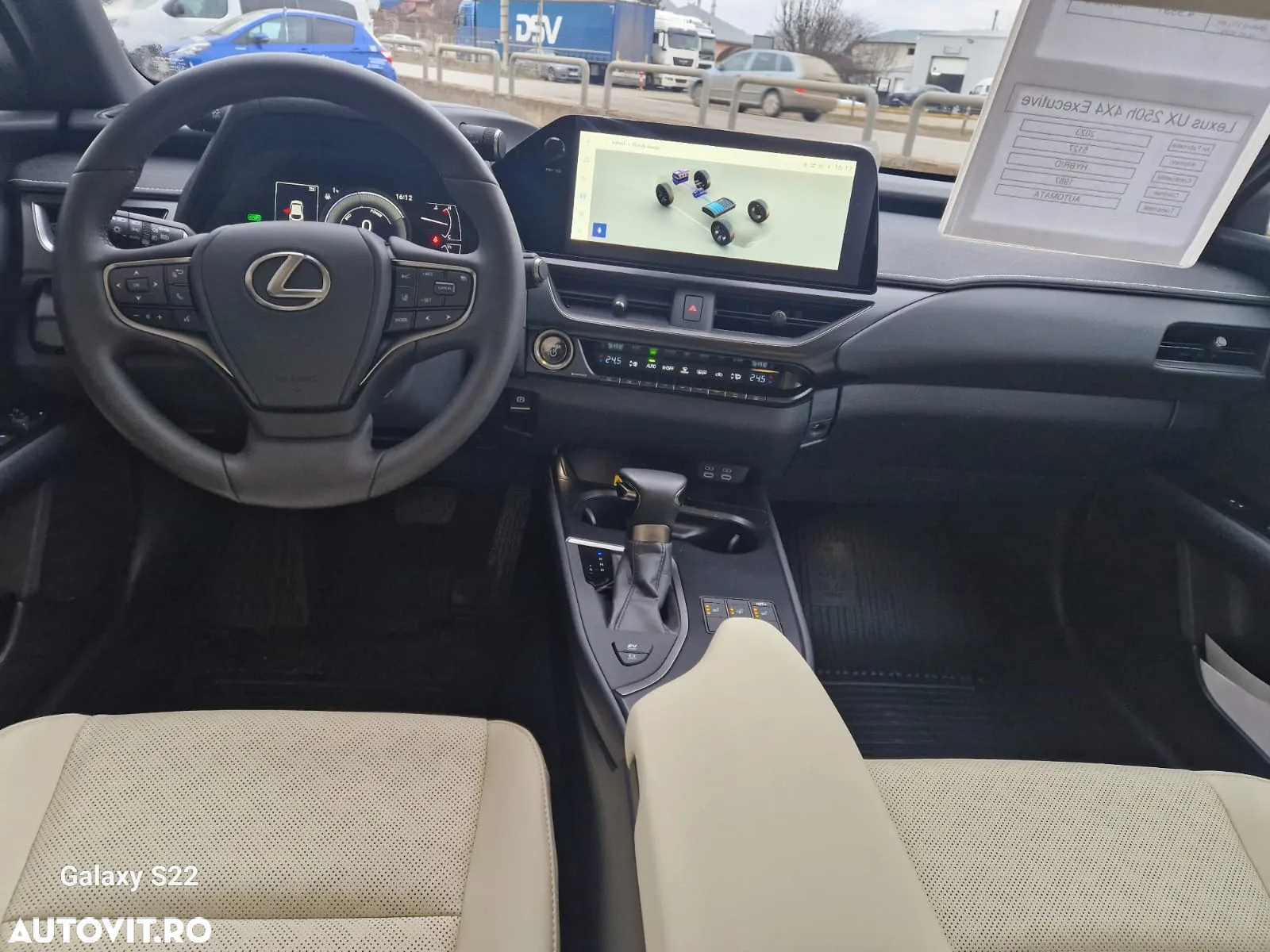 Lexus UX 250h 2.0L HEV 20H- (178 HP) 4X4 CVT Executive - 9
