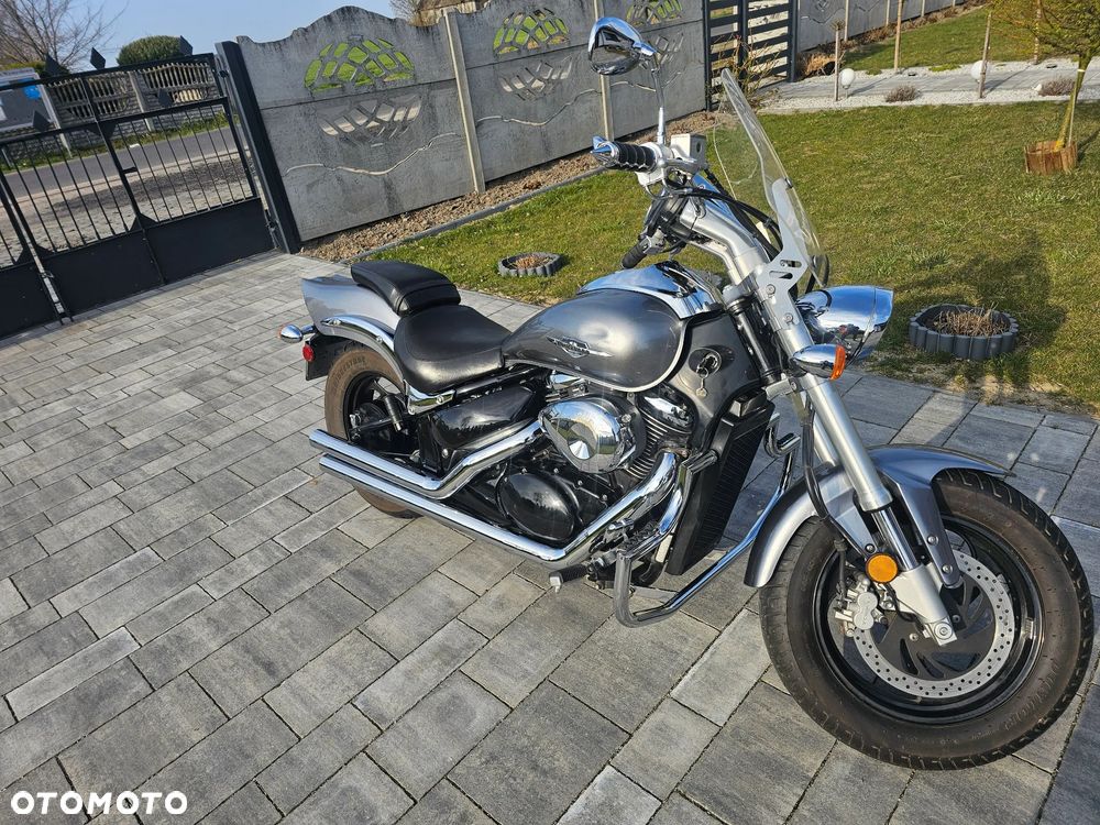 Suzuki Boulevard - 1