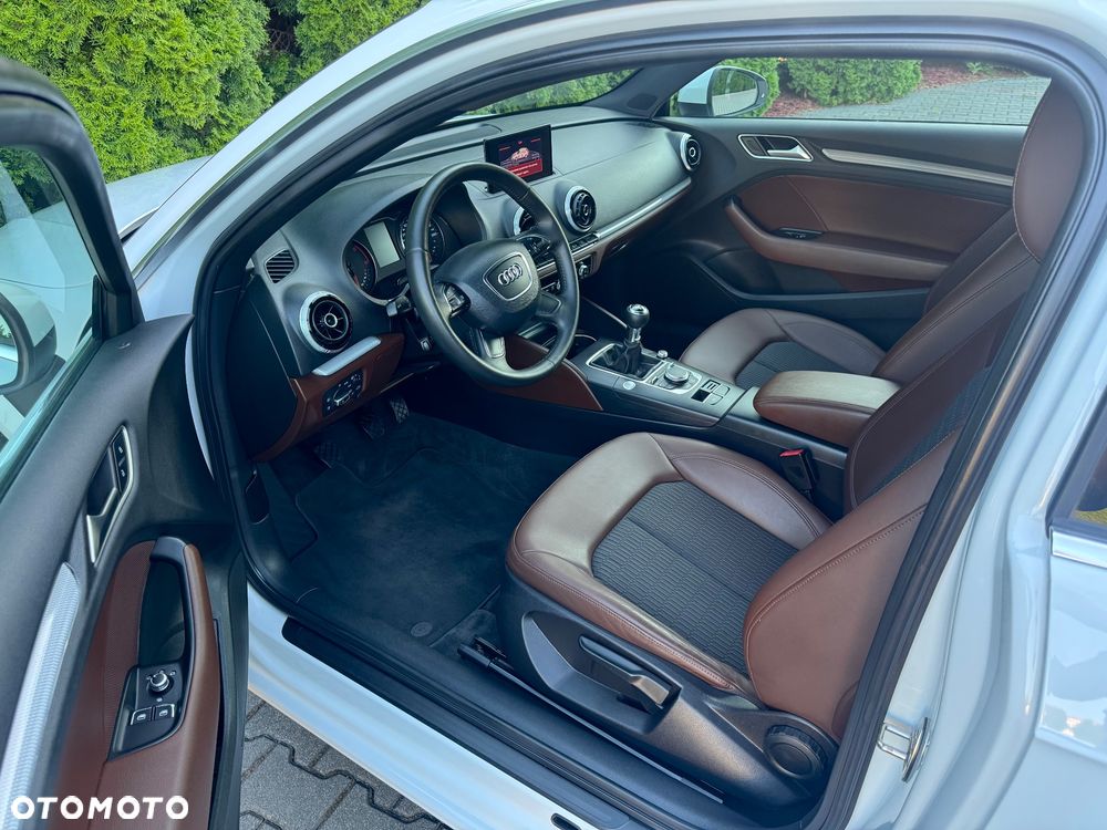 Audi A3 3-drzwiowe 2.0 TDI design - 3