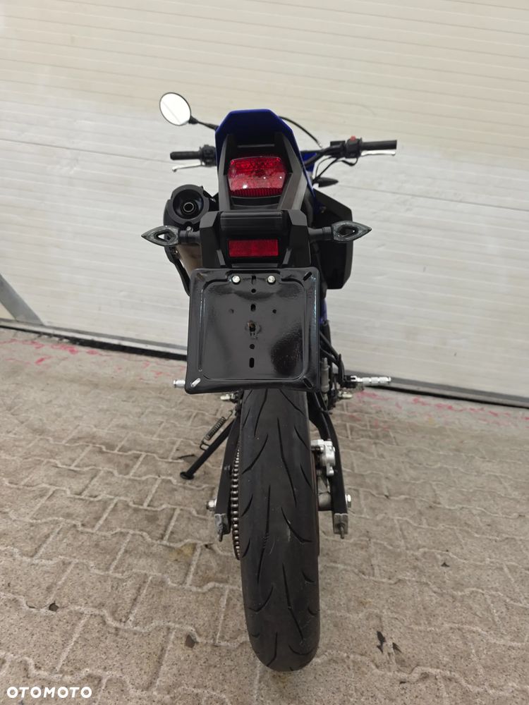 Yamaha WR - 25
