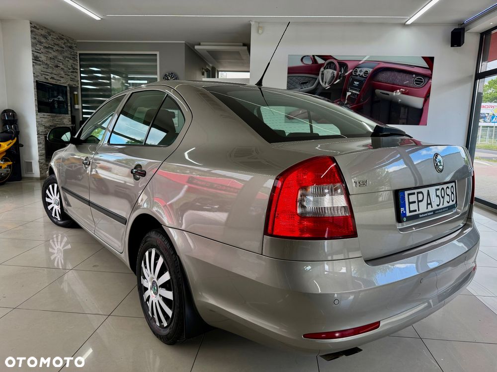 Skoda Octavia 1.4 TSI Family Plus - 20