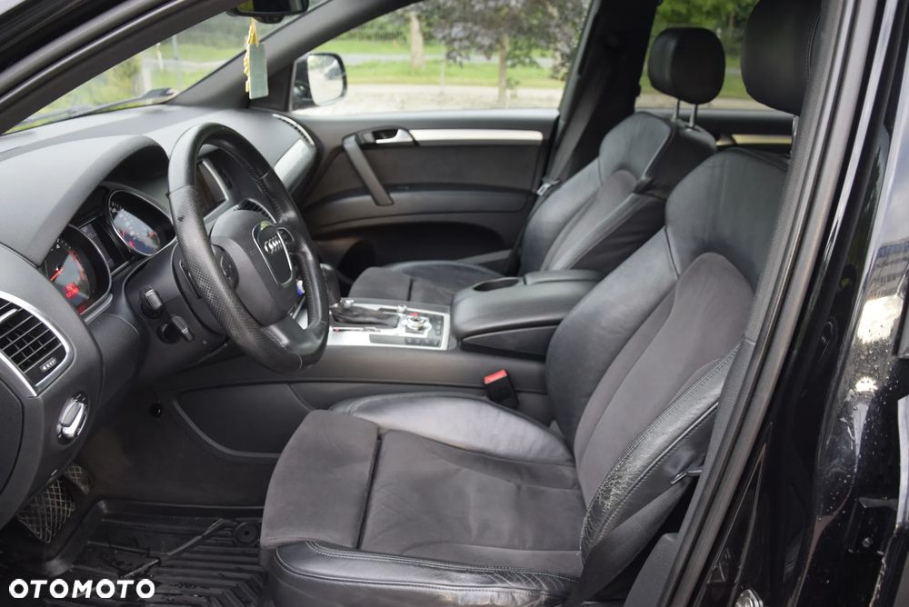 Audi Q7 - 11