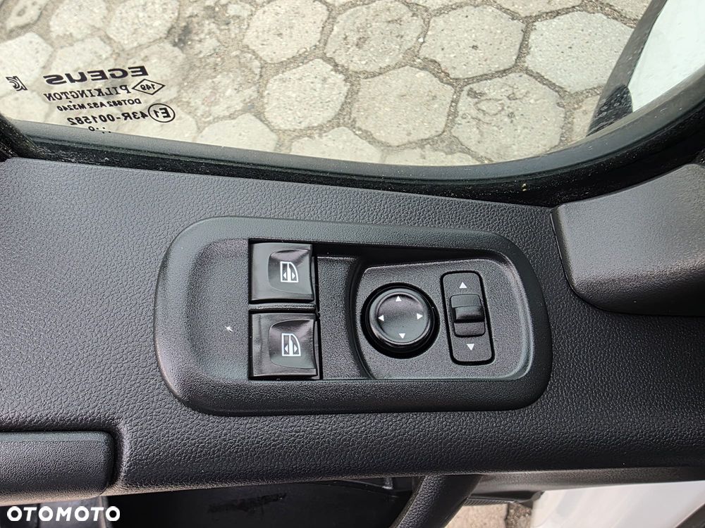 Renault Master Chłodnia  2.3 150 km  Multi Temp + 230v - 21