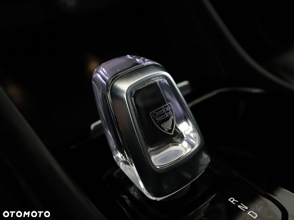 Volvo XC 40 T4 Recharge DKG Ultimate Bright - 31