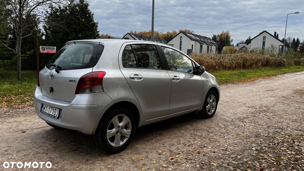 Toyota Yaris 1.0 Terra A/C - 8