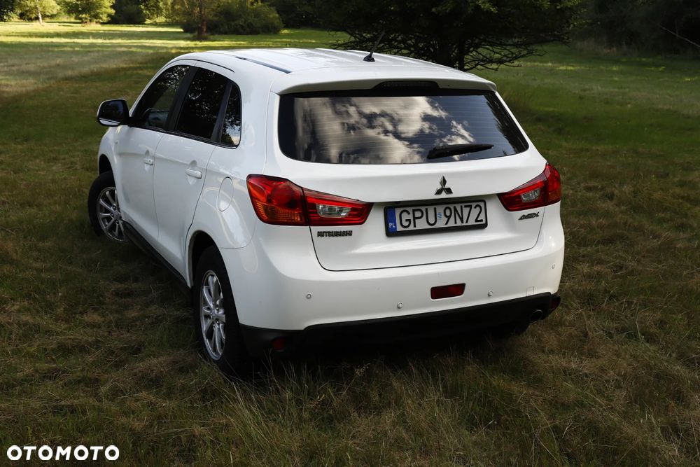 Mitsubishi ASX - 5