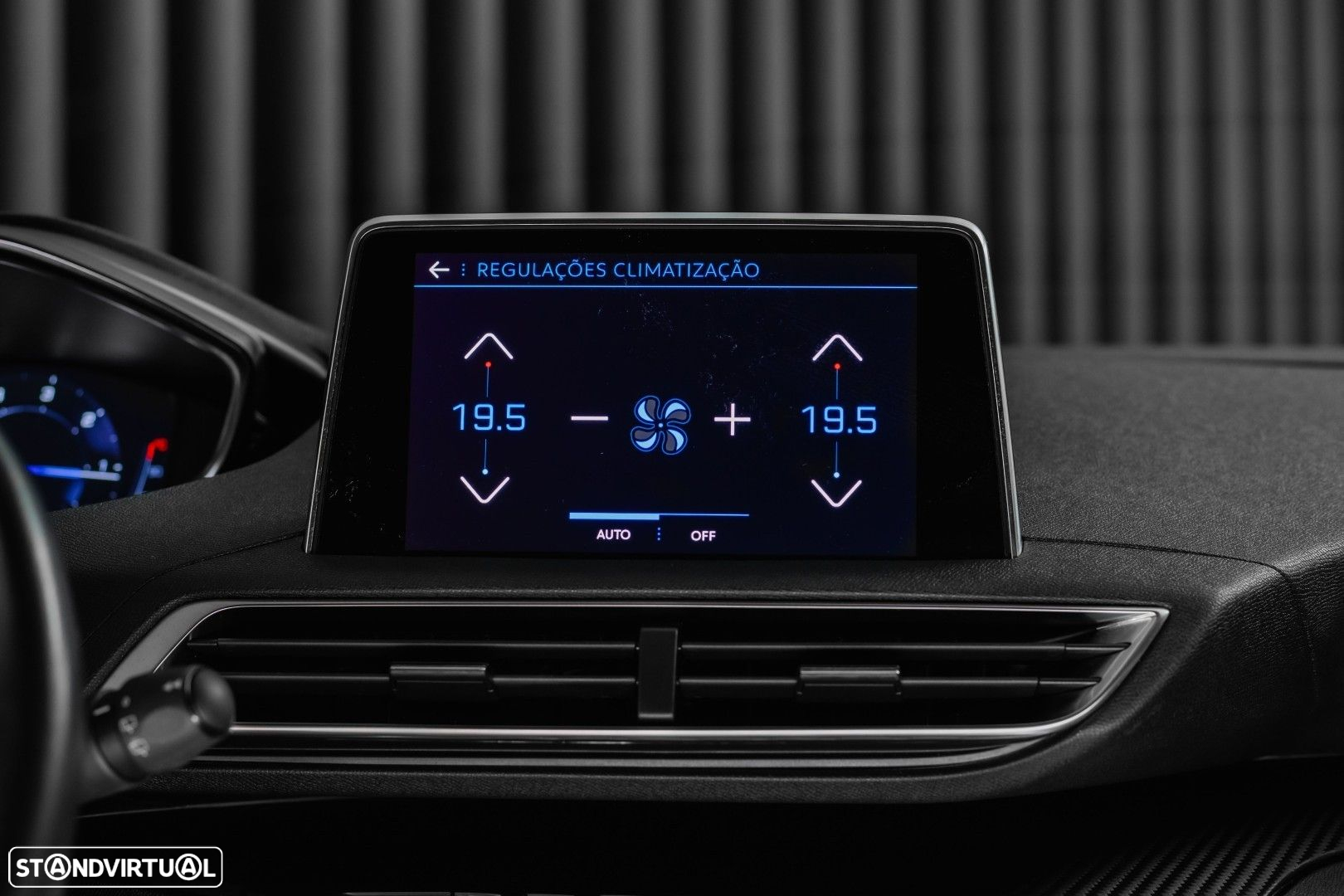 Peugeot 3008 1.5 BlueHDi Active Pack EAT8 - 26