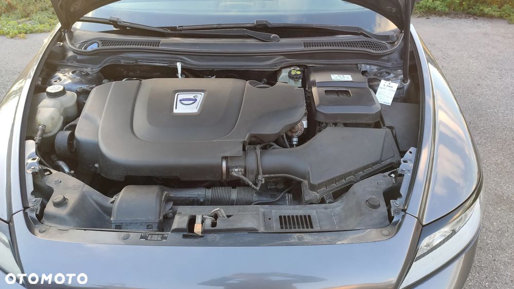 Volvo S40 D3 - 15