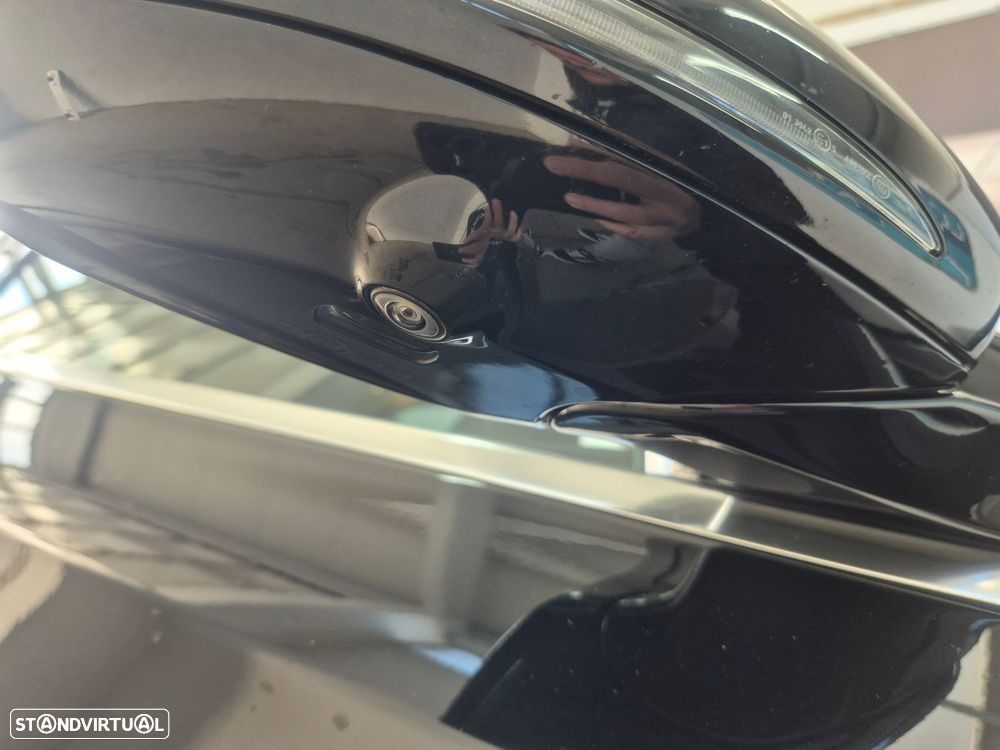 Mercedes-Benz E 300 de AMG Line - 12