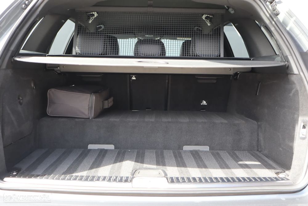 Mercedes-Benz C 300 de T 9G-TRONIC AMG Line - 7