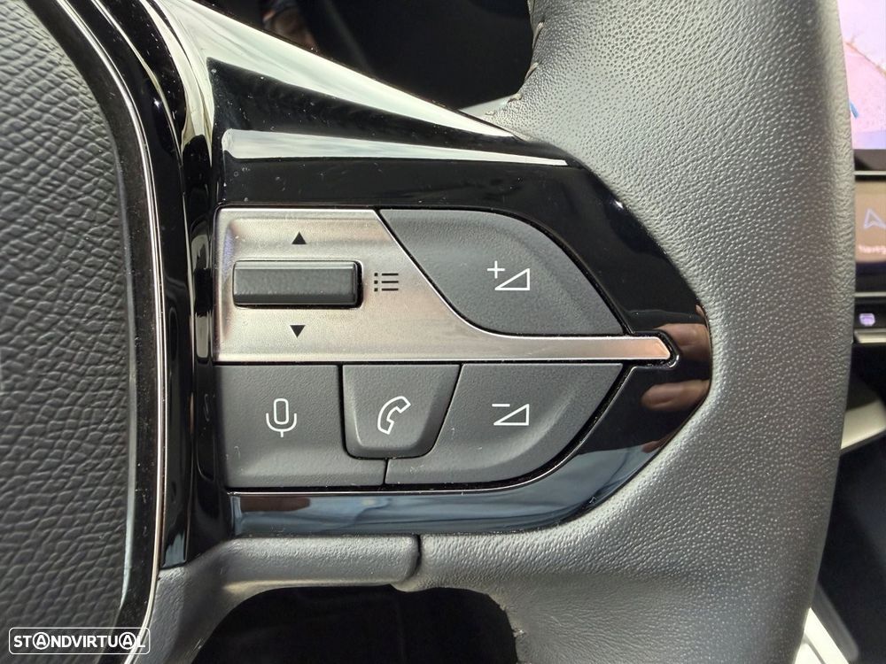Peugeot 308 SW 1.6 Hybrid Allure e-EAT8 - 31