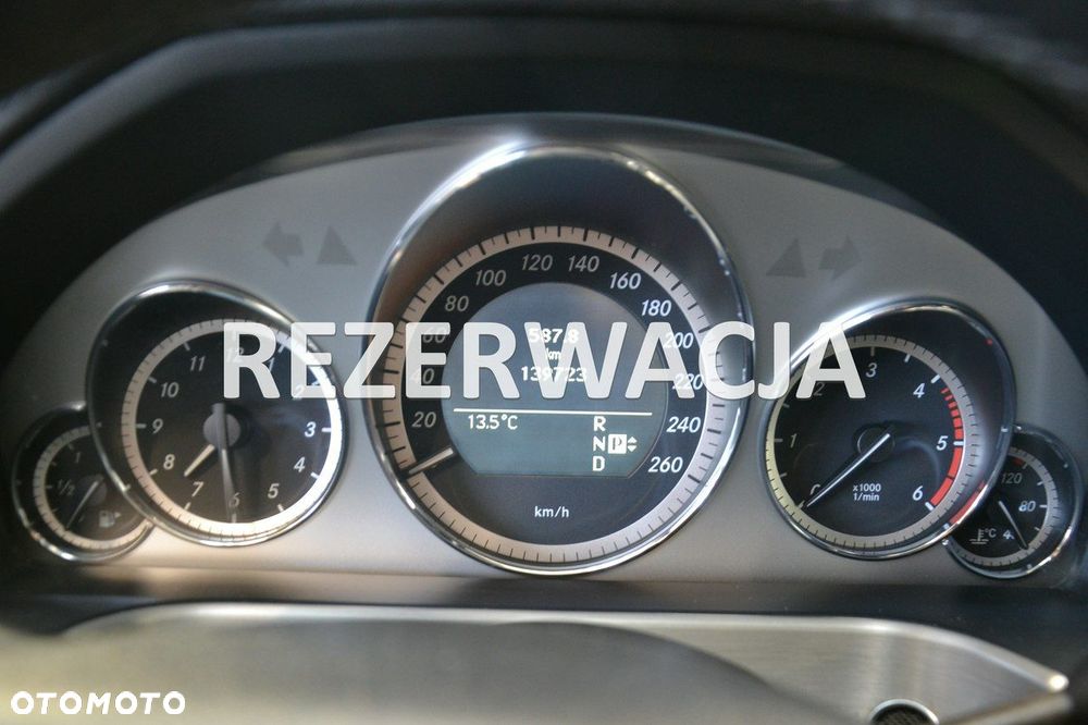 Mercedes-Benz Klasa E - 1
