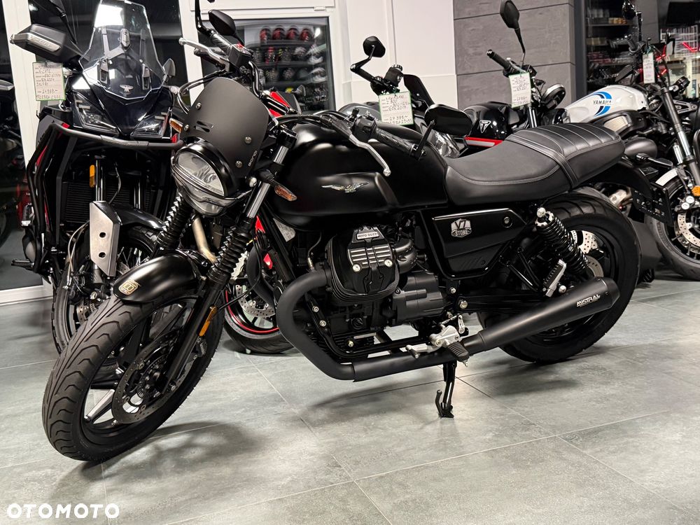 Moto Guzzi V7 - 28