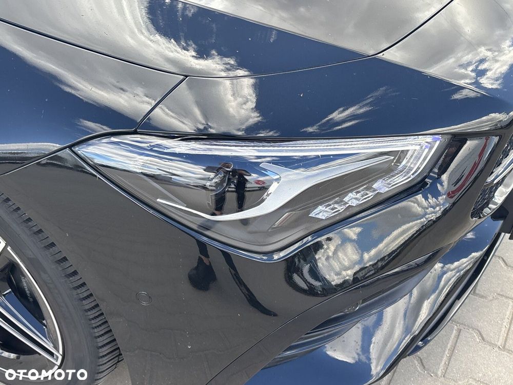 Mercedes-Benz CLA - 9