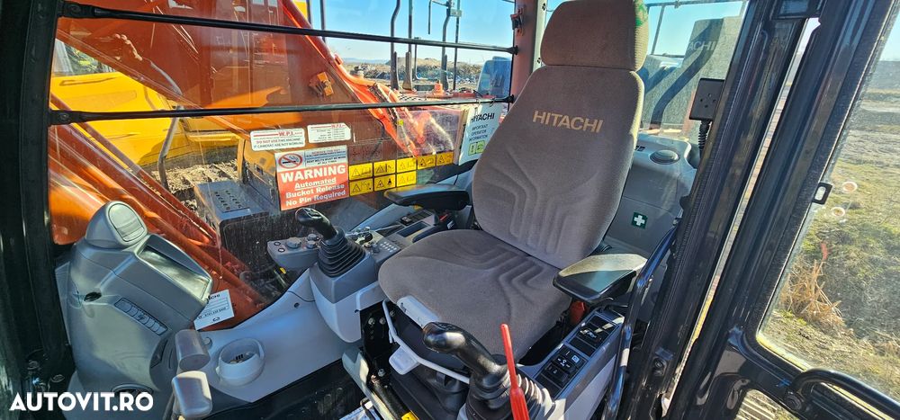 Hitachi ZX 250 LC -6  Excavator pe senile - 6