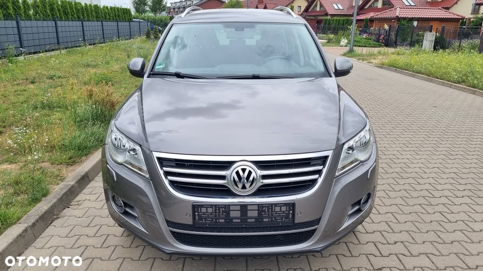 Volkswagen Tiguan - 2