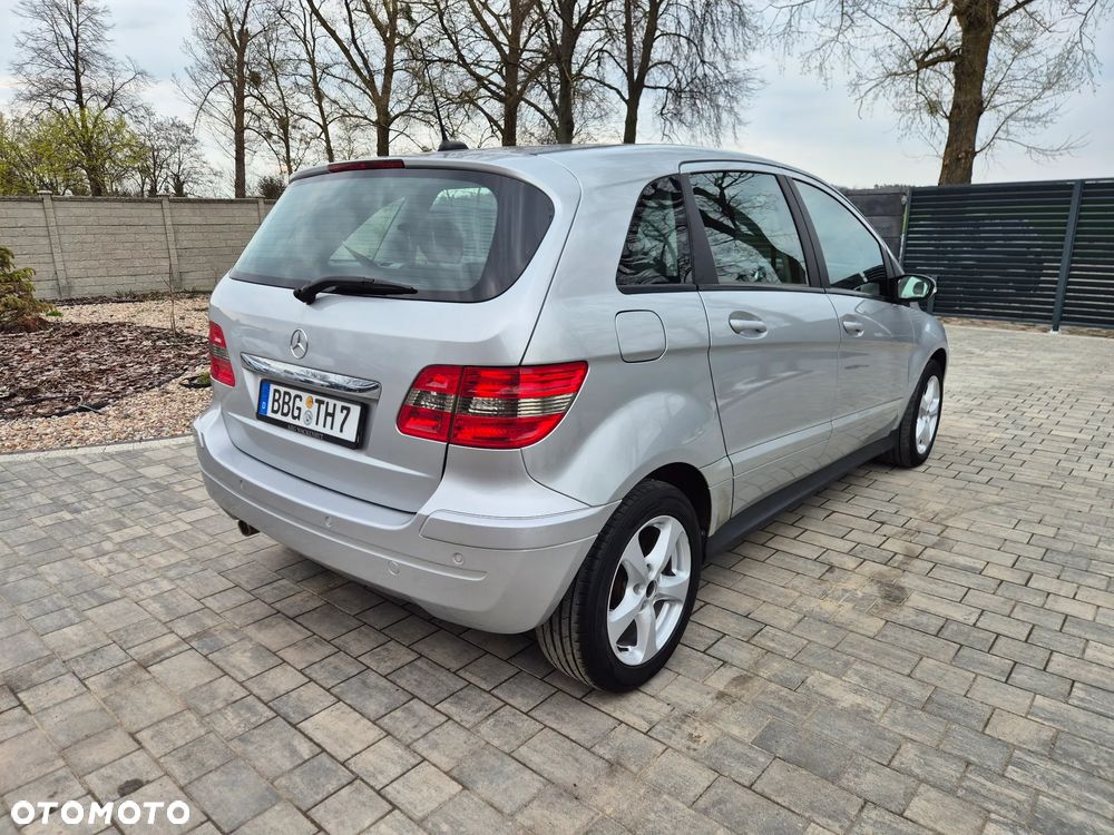 Mercedes-Benz Klasa B 200 CDI Autotronic - 3