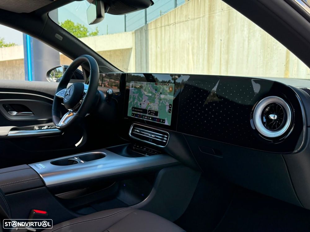 Mercedes-Benz CLA 250+ EQ Shooting Brake - 15