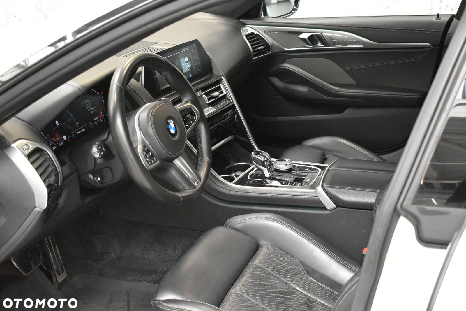 BMW Seria 8 - 6