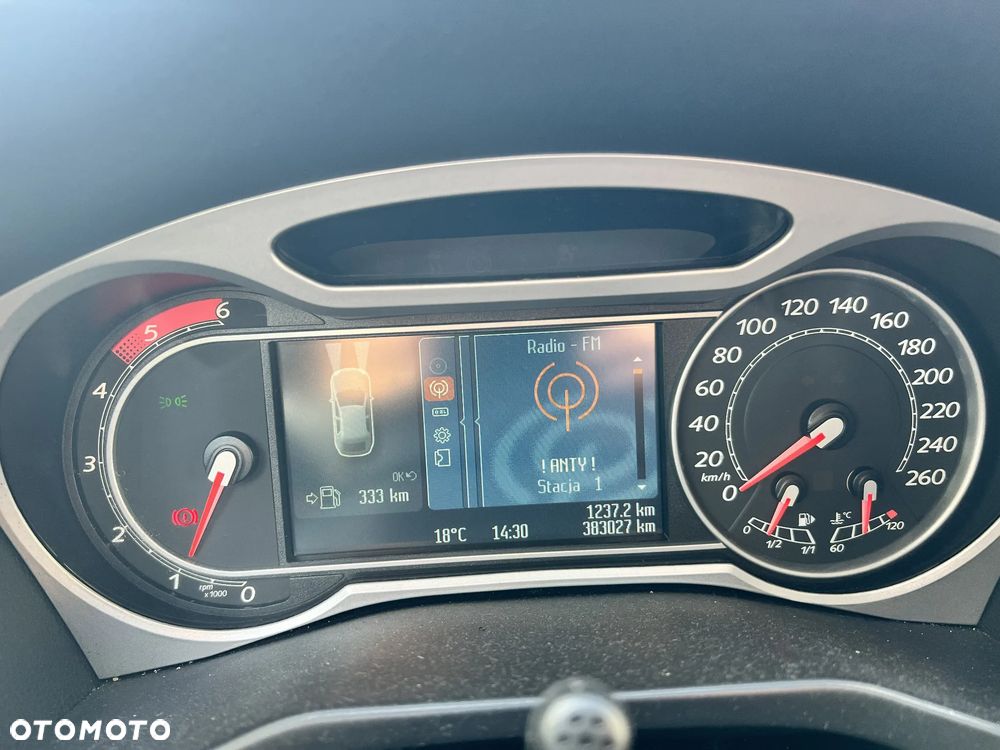 Ford Mondeo 2.0 TDCi Titanium X - 17