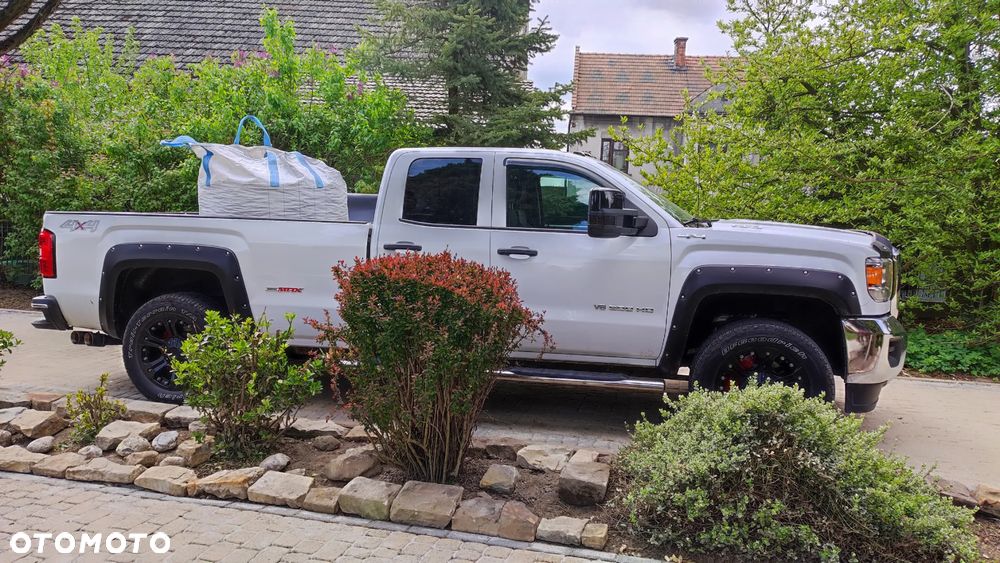 GMC Sierra - 31