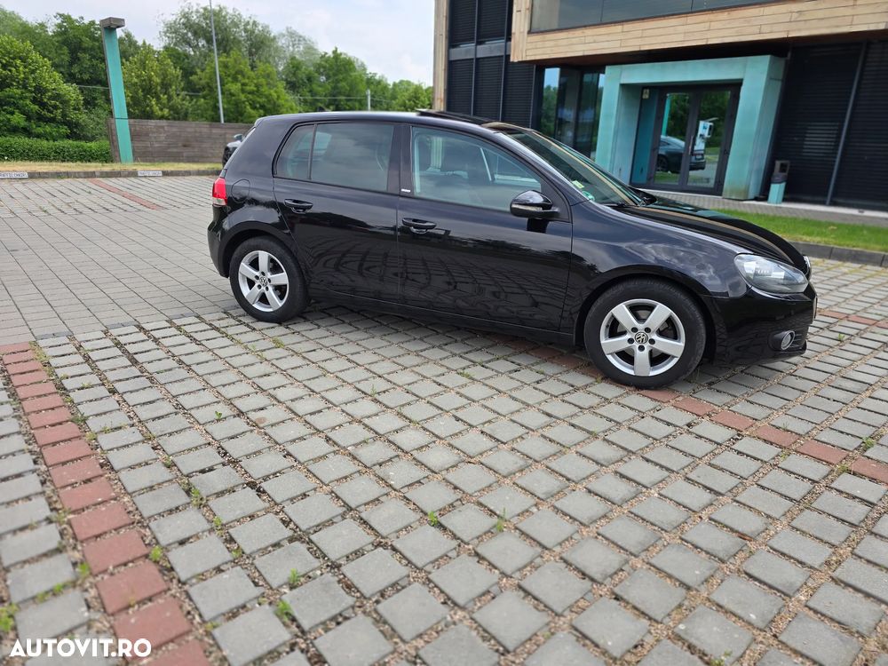 VOLKSWAGEN Golf 2012 — imagine 5