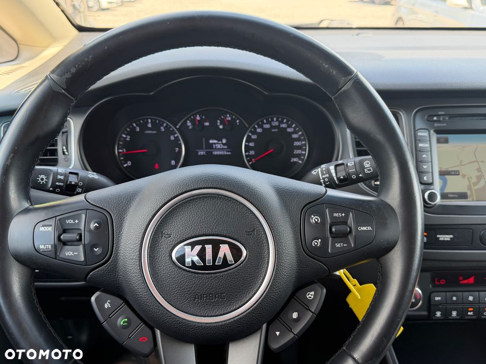 Kia Carens 1.6 GDI Edition 7 - 18