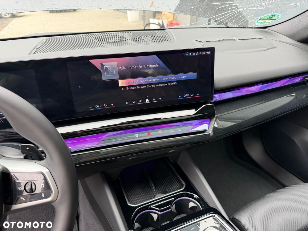 BMW Seria 5 520d xDrive - 18